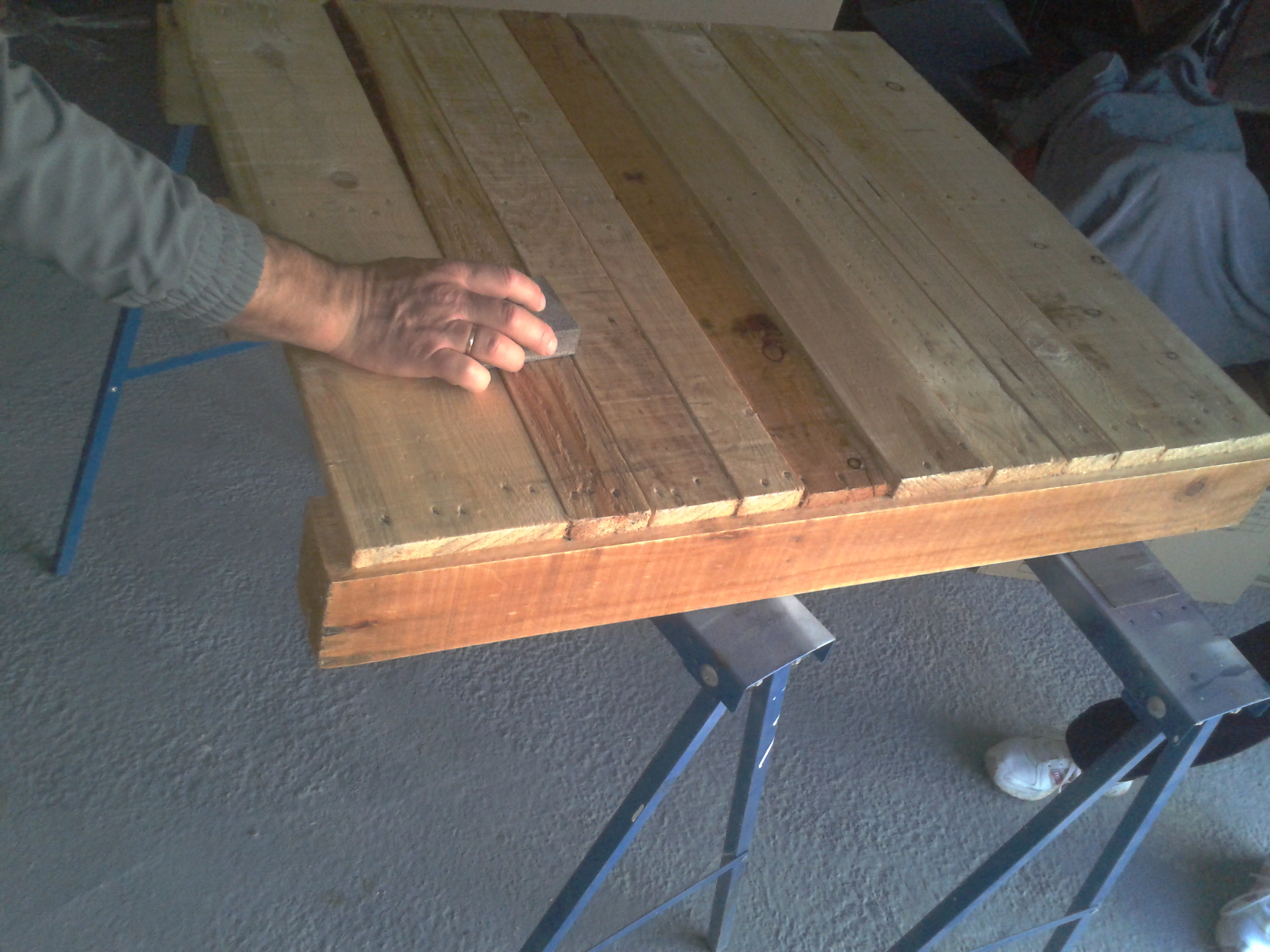 Reparar muebles de madera
